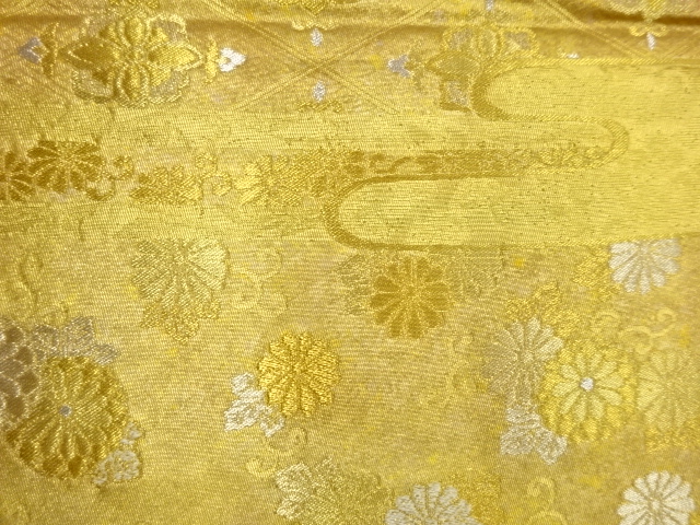  白寿苑製　引箔雲取華菊文織出し袋帯